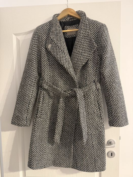 Palton Orsay, marimea 38