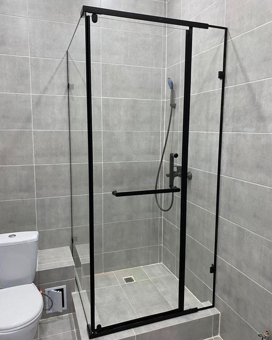 Душевая кабина из каленого стекла