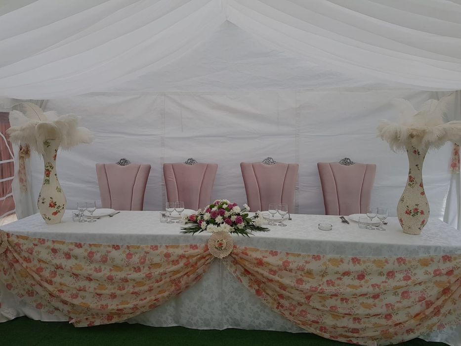 Organizam evenimente,inchiriem corturi,scaune chiavari,vesela