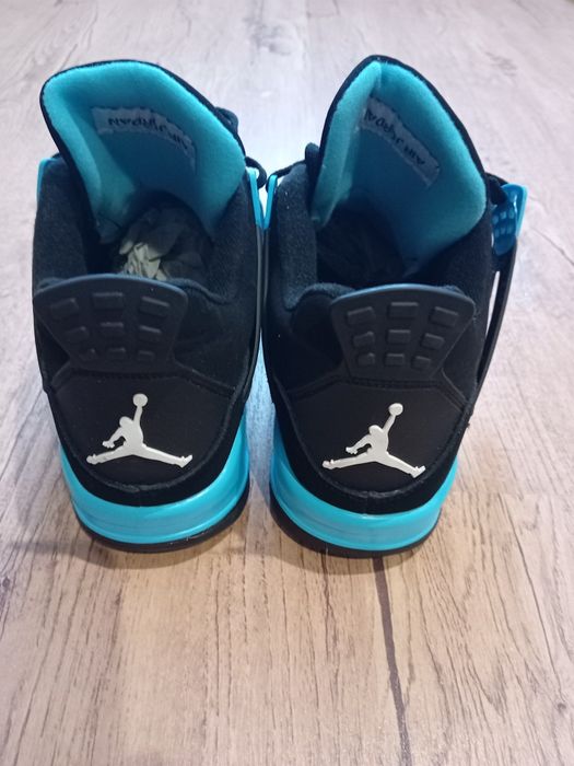 Adidași Air Jordan 4 retro noi