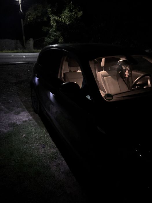 BMW Seria1 118D 122CP