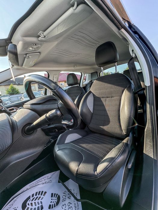 Peugeout 2008. Benzina  2016