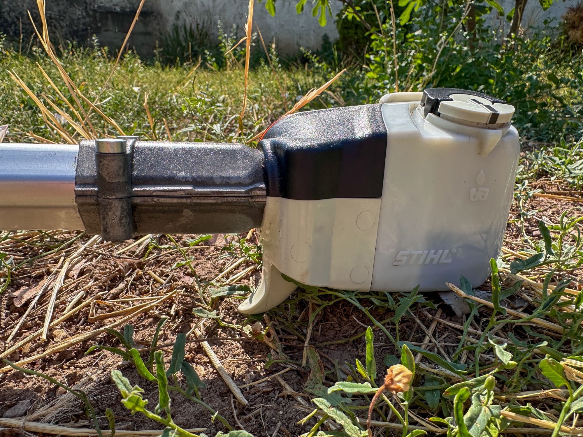 Моторна Крастачка STIHL HT 103