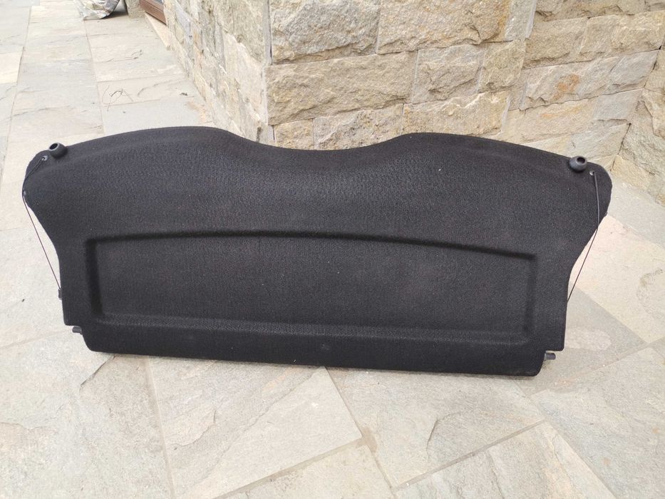 Кора багажник  Форд Фиеста/ Ford Fiesta 2000--2008г Двуврата.