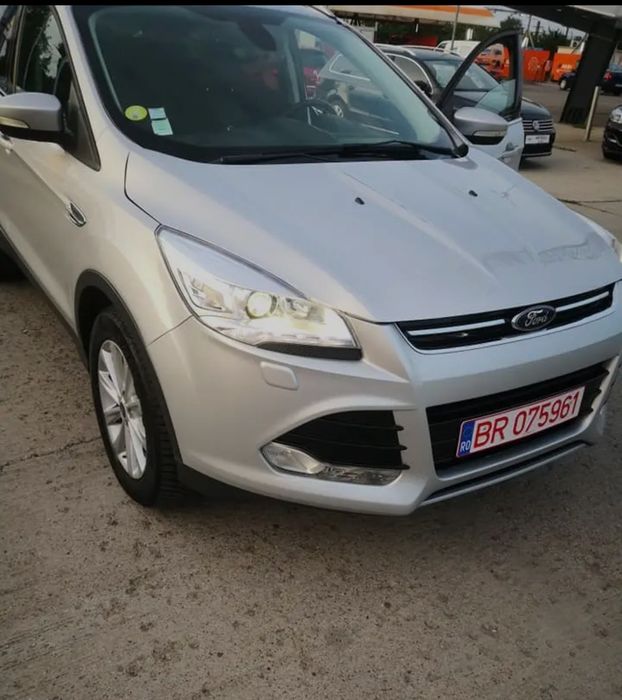 Ford Kuga, impecabilă! Euro 6, an 2015