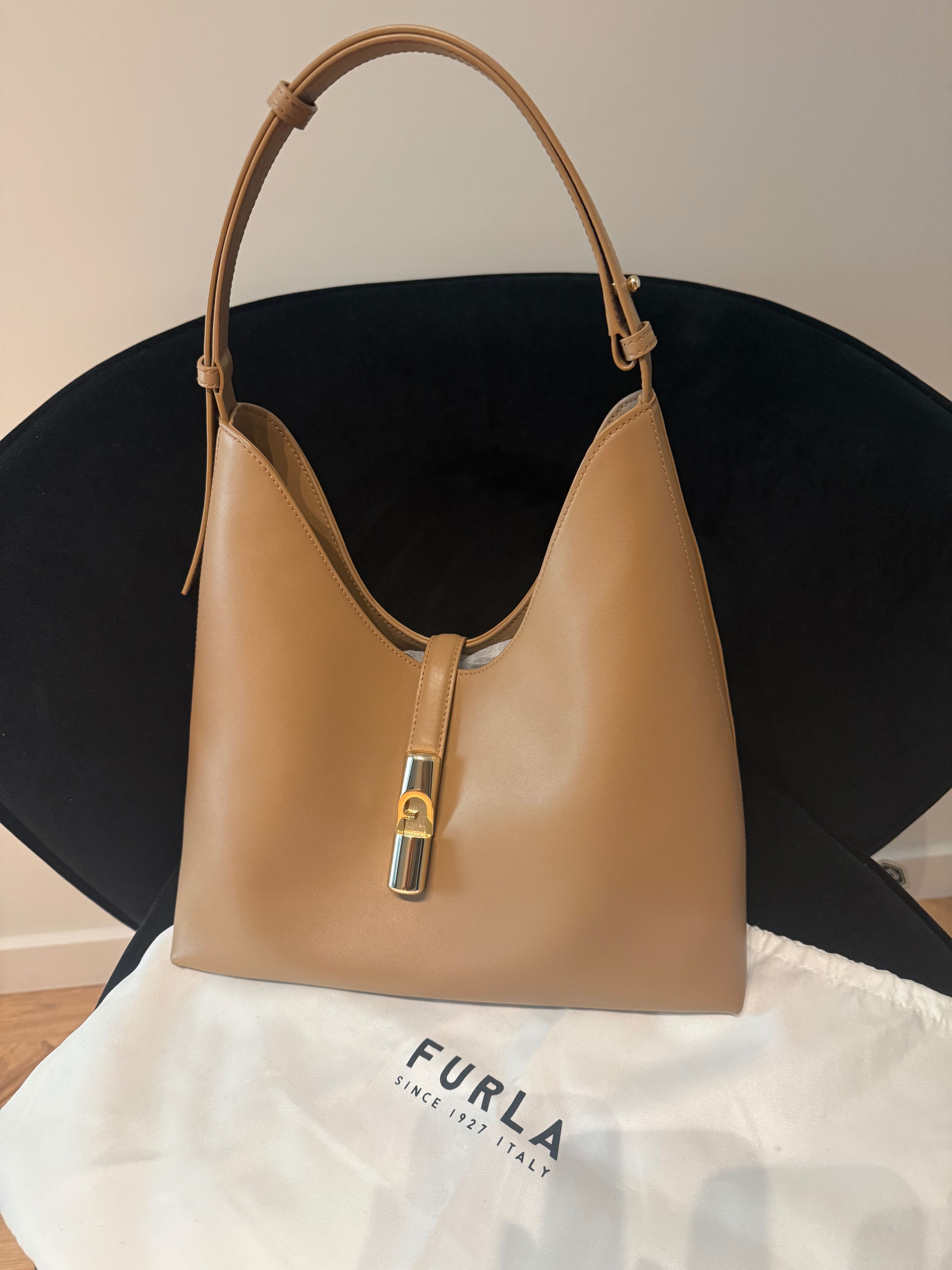 Оригинална чанта FURLA