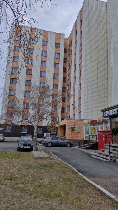 Продам комнату в общежитии Назарбаева 23