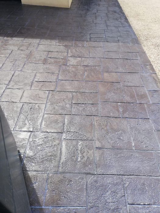 Beton amprentat, Pavaj beton curti, gradini, alei, terase, hale