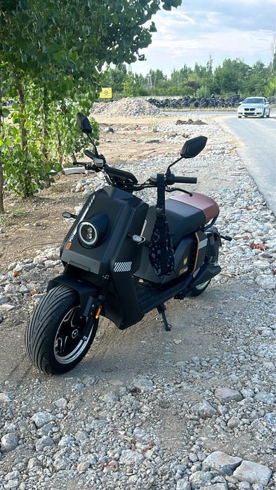 Vand scuter electric (nu necesita permis)