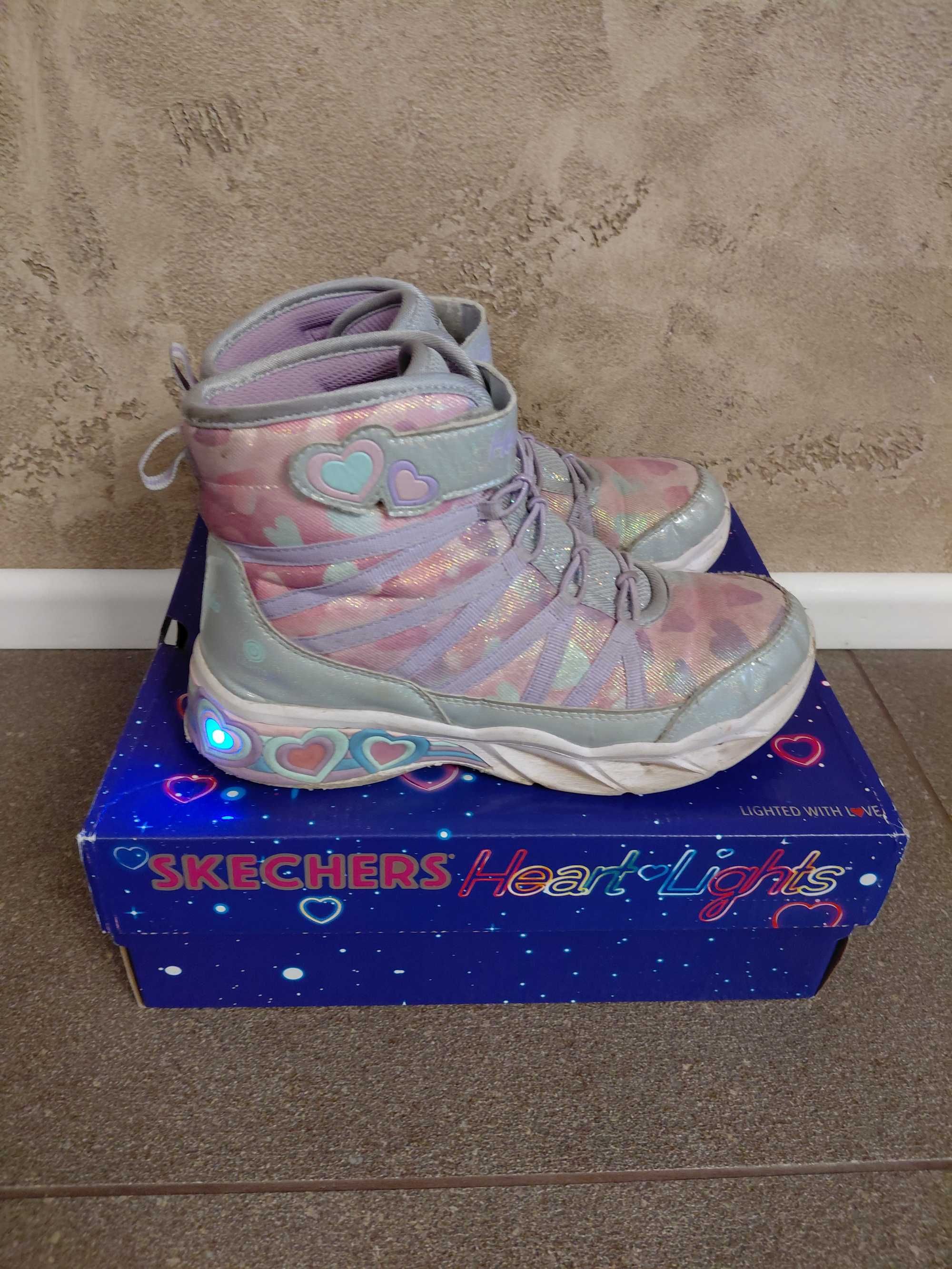 Детски ботуши Skechers Heart Light