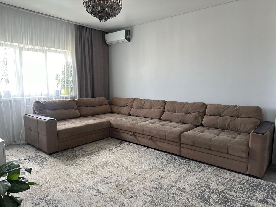 Продам диван большой