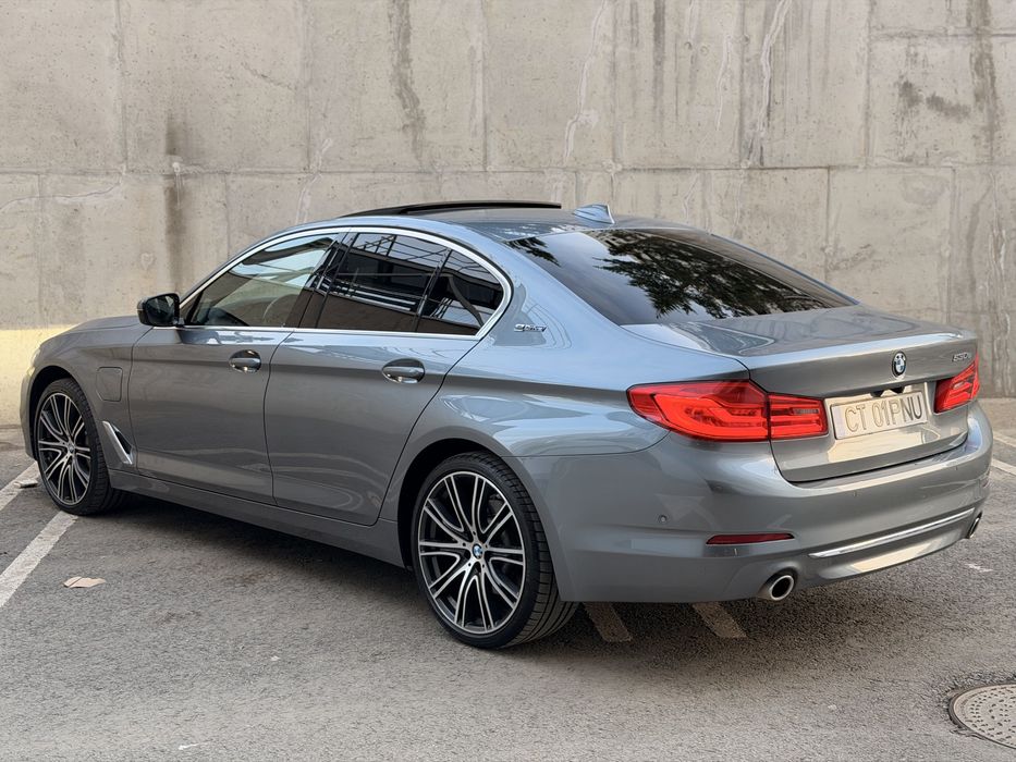 BMW 530 E Plug-in Hybrid/ Individual/ Bowers & Wilkins/ Soft Close