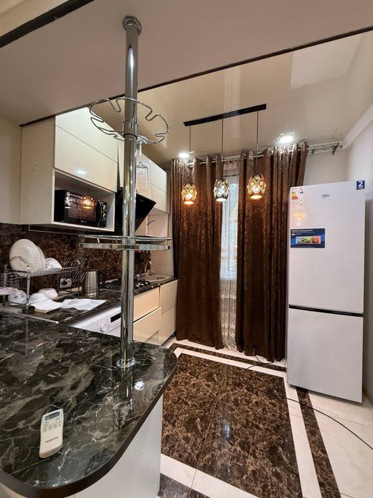 Срочно продается 1в2х комнатная квартира на Ц-6 ор. Метро Минор