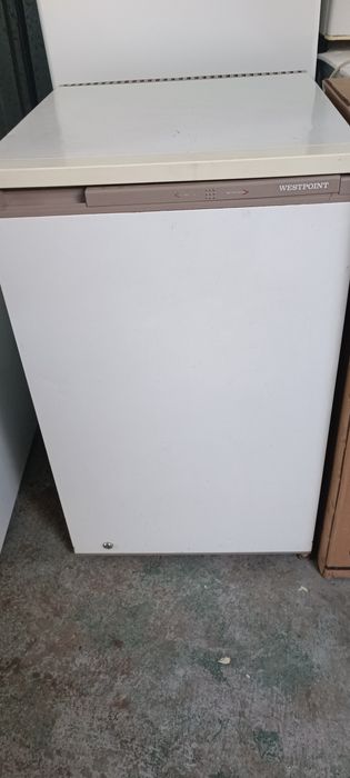 Продам морозильники 100 л