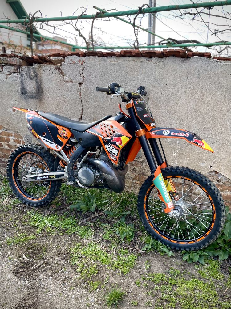 KTM sx 250                        .