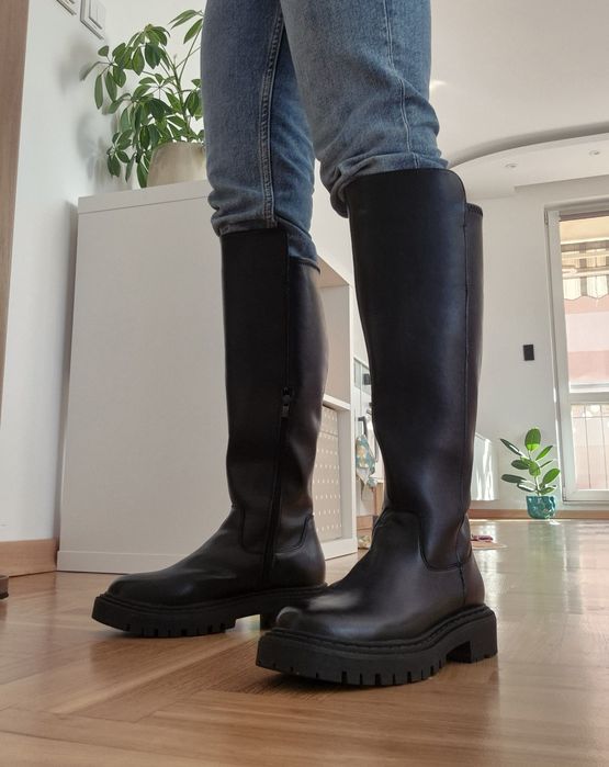 Кожени ботуши Reserved