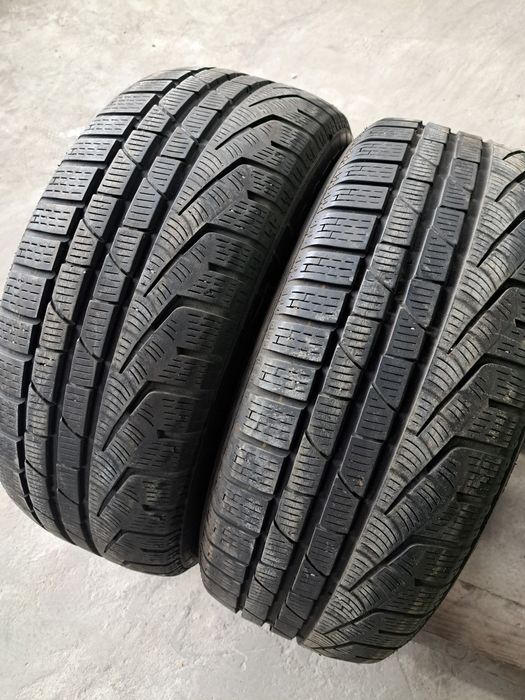 2 anvelope iarnă 225 50 r17 Pirelli