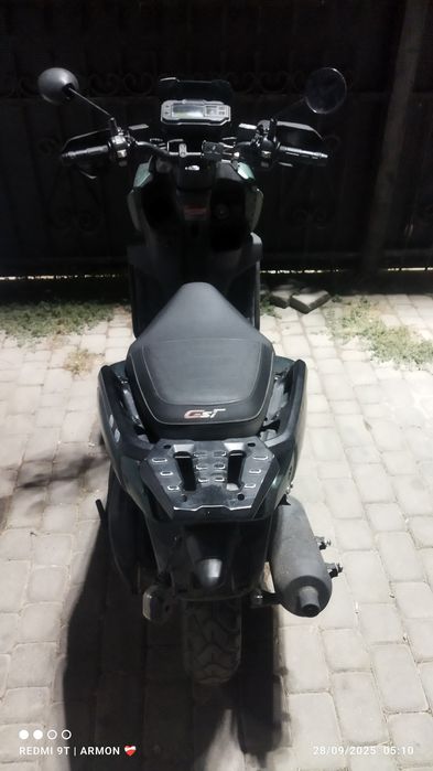 Tank 150 kub Moped Skuter srochna sotiladi