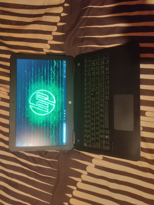 Vand laptop gaming HP, i5 gen 8, gtx 1050 4gb