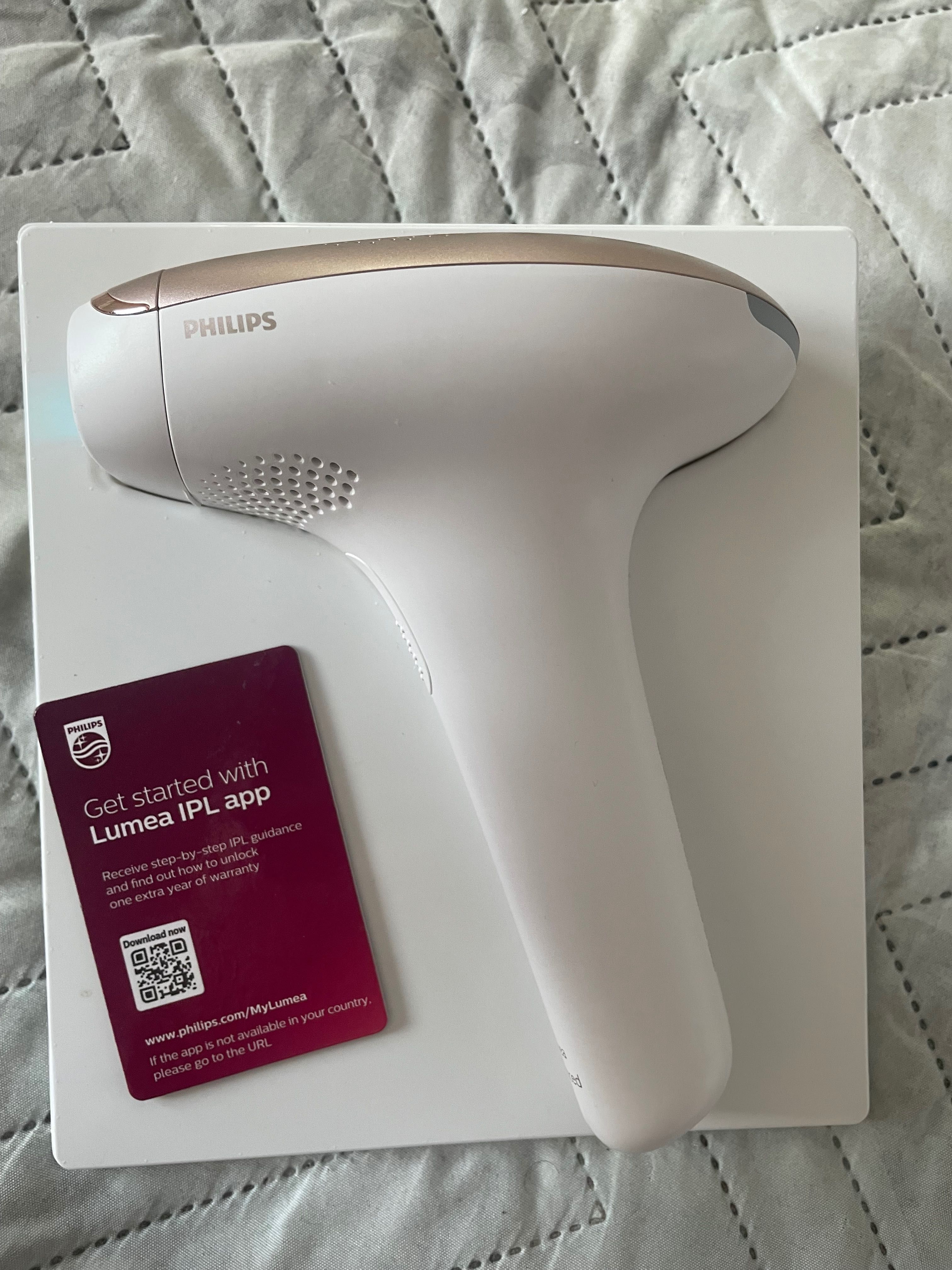 Фотоепилатор за обезкосмяване Philips Lumea IPL Advanced BRI921/00