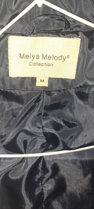 Яке дамско тъмно синьо