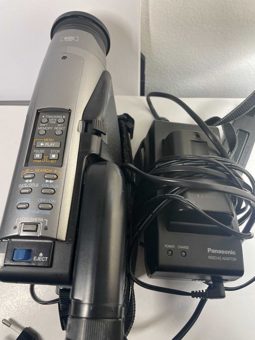 Camera Video PANASONIC vintage VHS Rx17 22Xoptic 45xdigital NU SONY