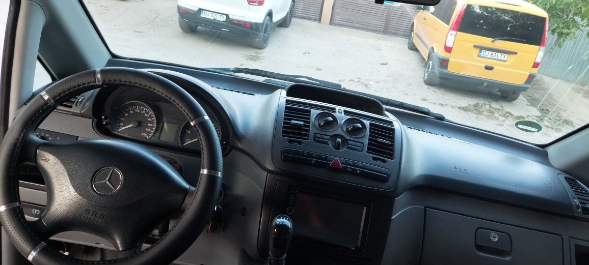 Mercedes vito 109 cdi 8+1