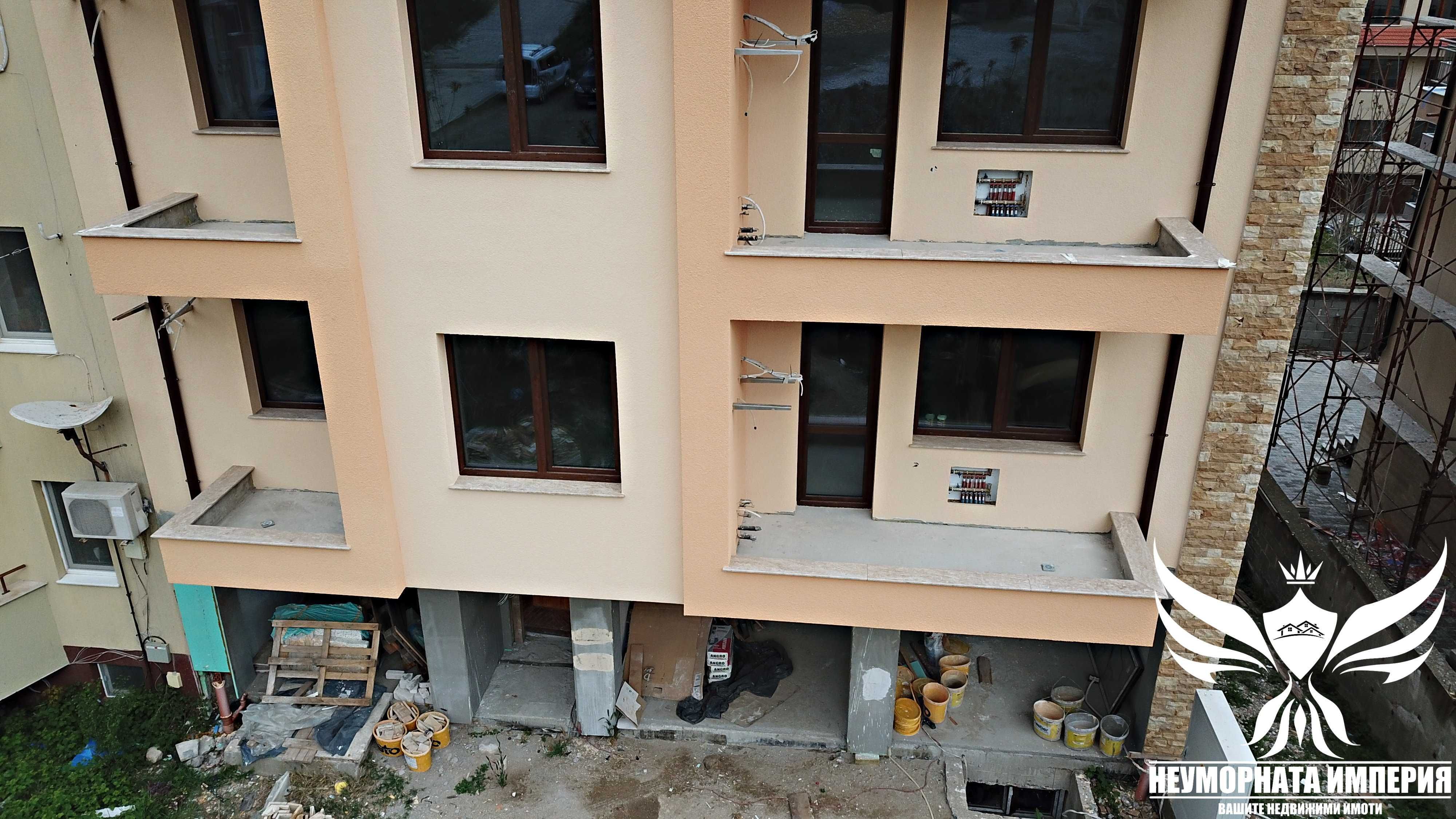 Продавам нов тристаен 92кв. ет. 2 в гр.Асеновград, кв.Стадиона