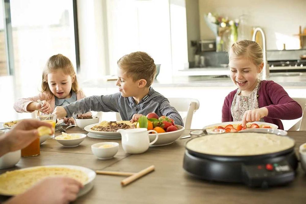 Уред за приготвяне на палачинки катми Russell Hobbs Fiesta 1000W 30 см