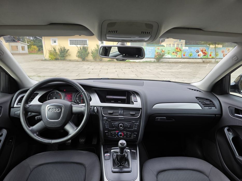 Audi A4 B8  2.0tdi 143cp. CAGA