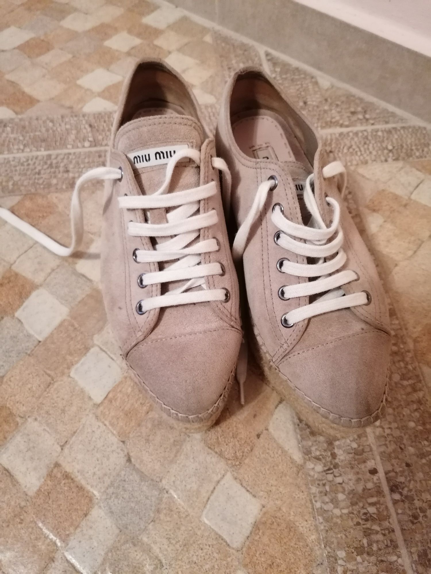 Pantofi Miu Miu nr 36,5