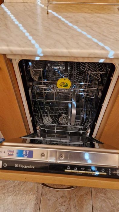 Дава се под наем Двустаен апартамент в София, Фондови жилища - 68 кв.м за 484.5 € - Снимка #8