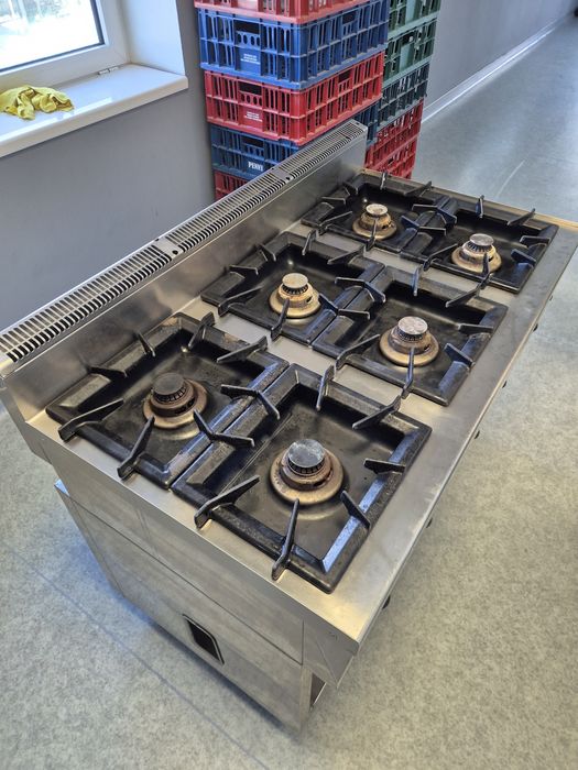 Vand aragaz profesional 6 arzatoare