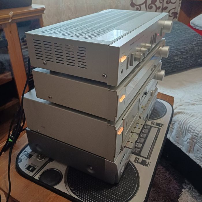 Linie audio hitachi Japonia