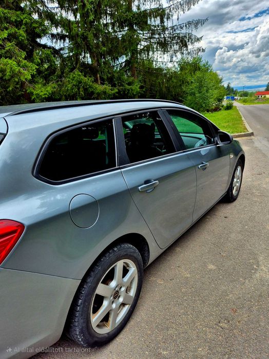 Opel Astra J Sports Tourer