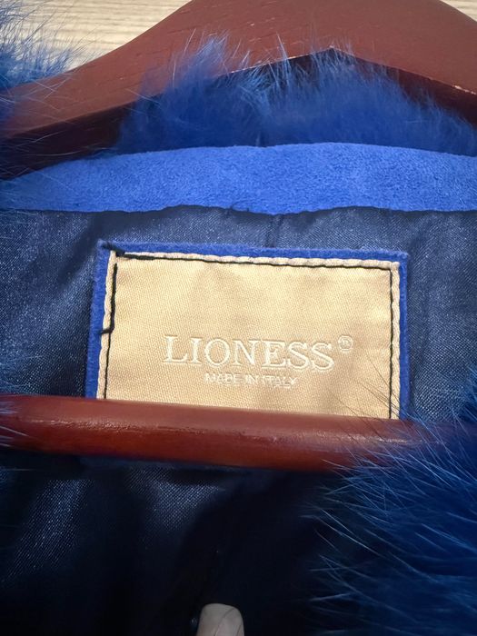 Продавам елек с естествен пух