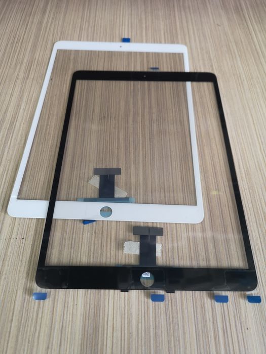 Смяна на стъкло и тъч на iPad pro 10,5