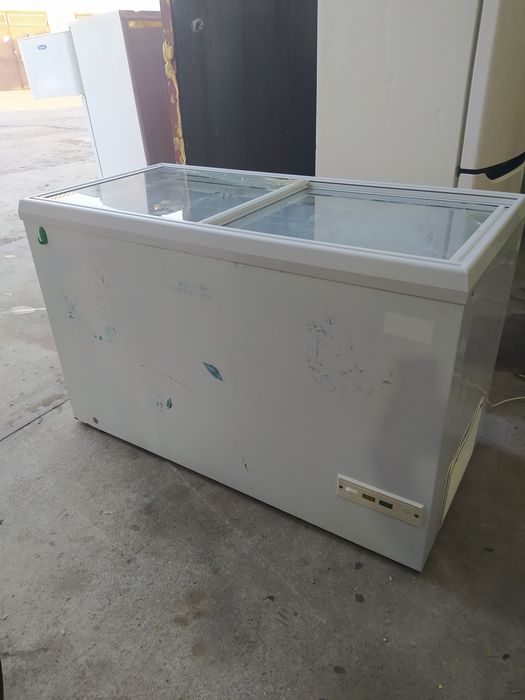 Продам морозильник