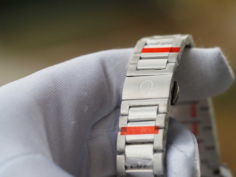 Omega Aqua Terra с японски механизъм