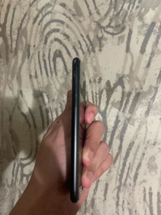 Продается iphone 7