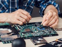 Reparatii si asistenta calculatoare/laptop-uri la domiciliu