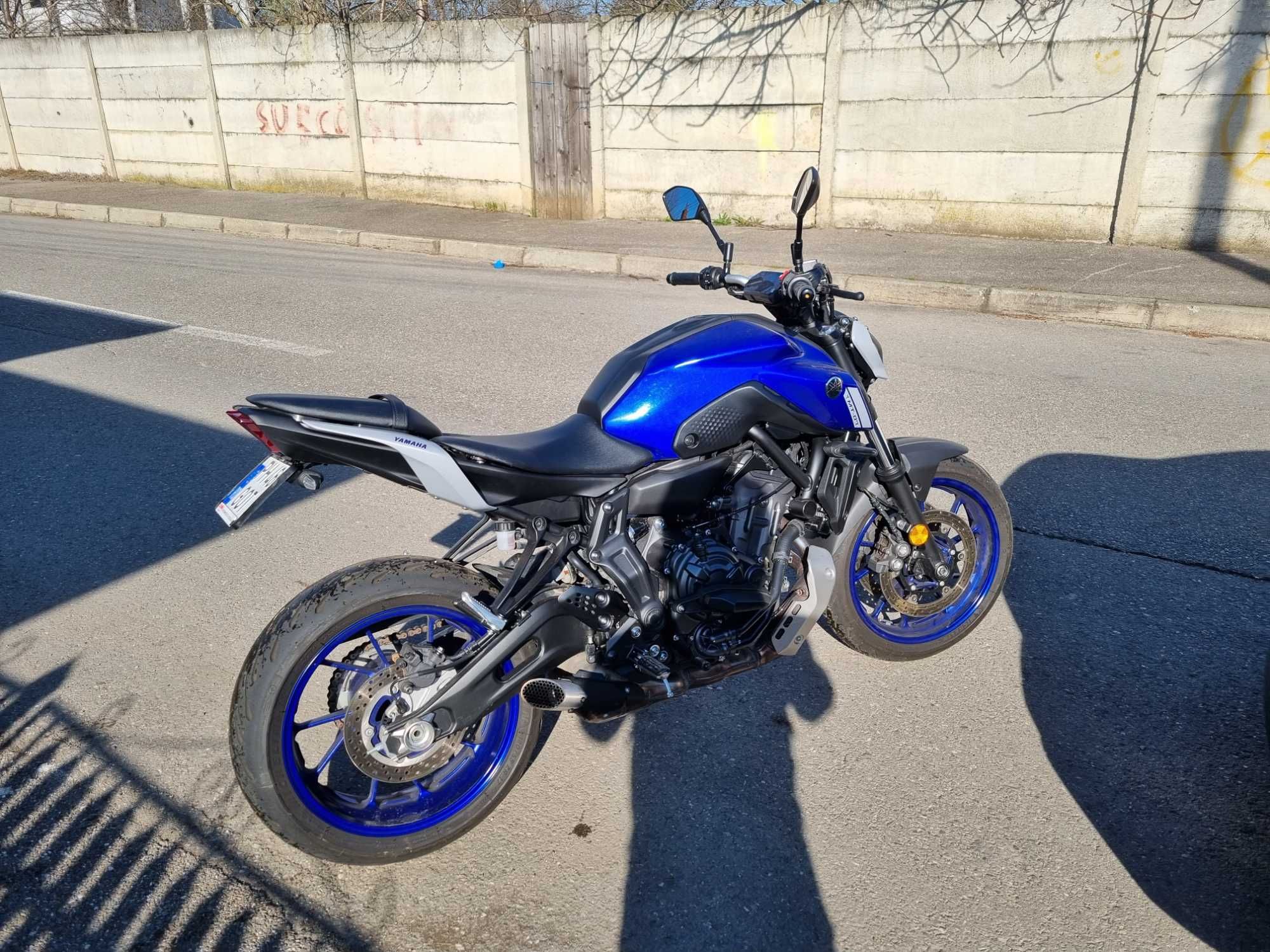 Yamaha MT 07 2021