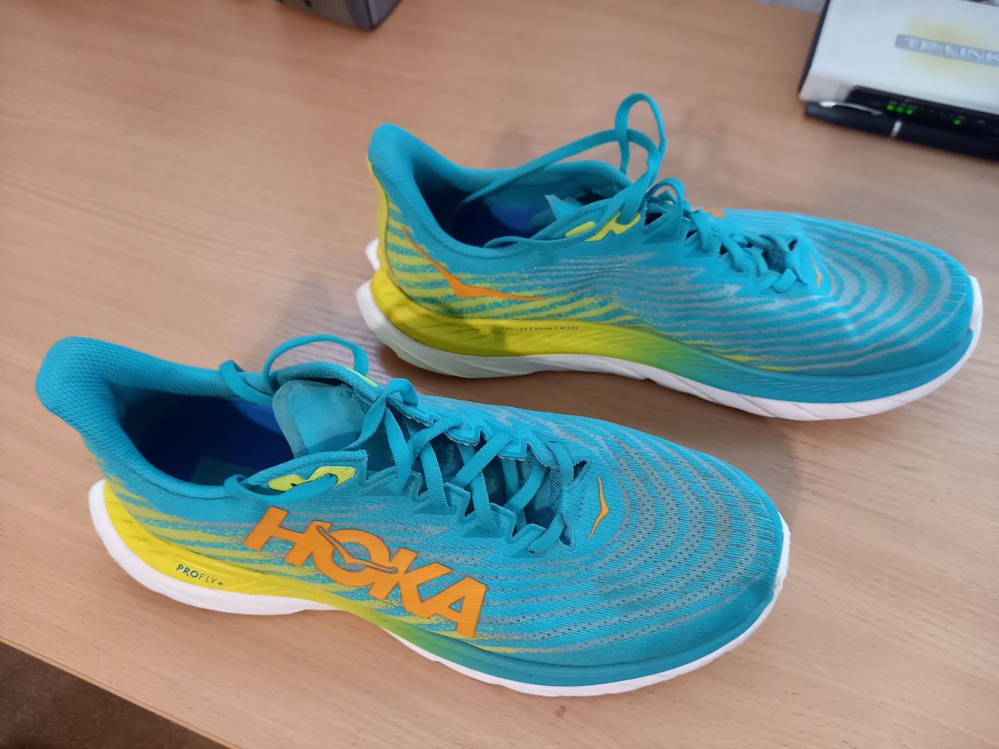 Hoka ProFly +,  45 1/3