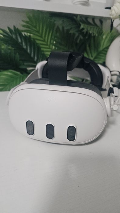 Meta Quest 3 - ochelari VR - impecabili - garantie Emag