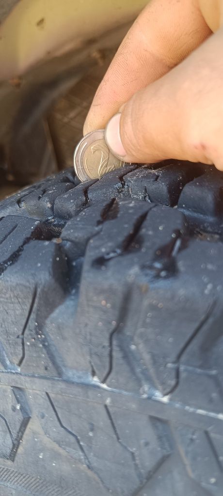 Гуми MAXXIS A/T 225/75/16