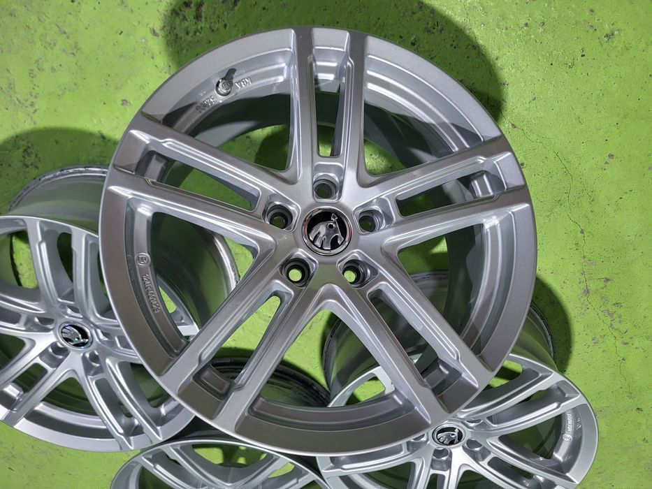 17 5x112 Skoda лети джанти 5х112 шкода