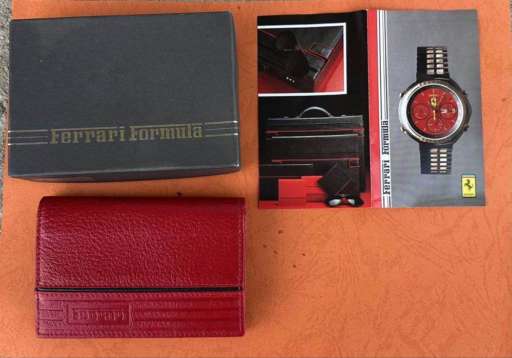 Agenda Noua autentica Ferrari de colectie anii 2000