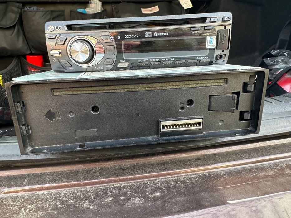 CD player LG с Bluetooth