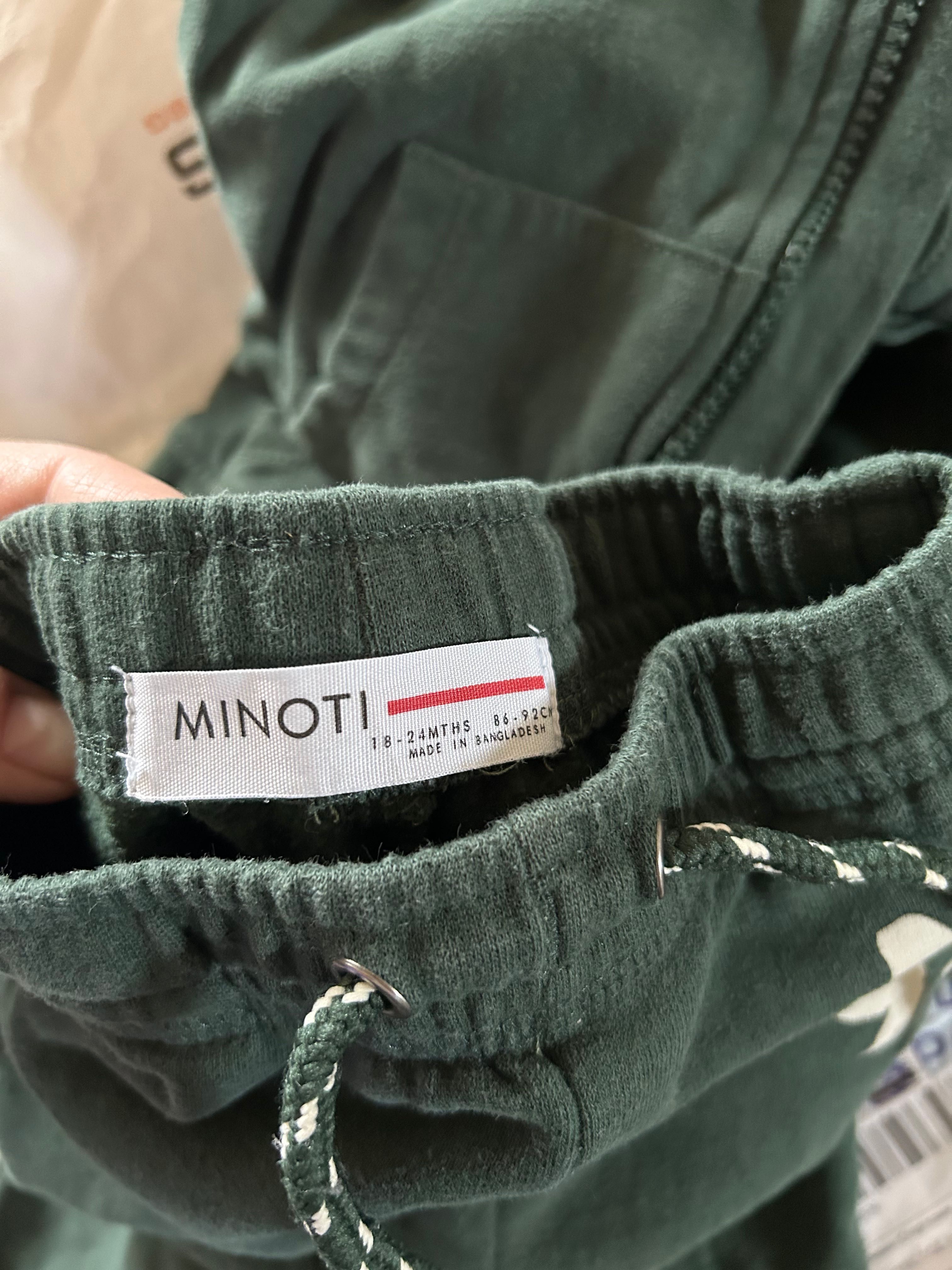 Детски екип Minoti