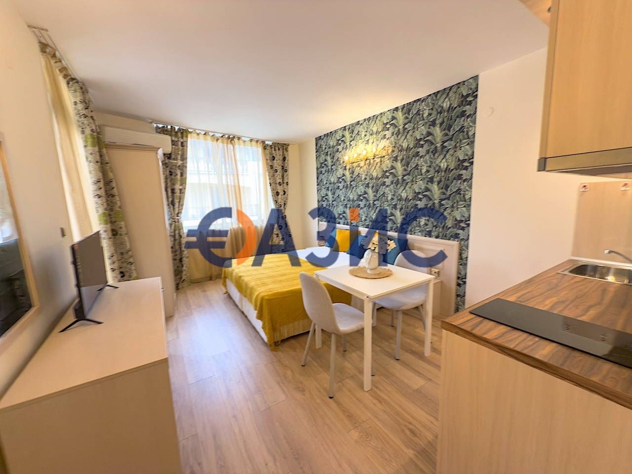 Продава се Едностаен апартамент в к.к. Слънчев бряг - 37 кв.м за 1311 €/кв.м - Снимка #7